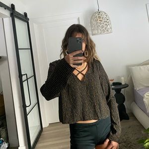 Forever 21 / M / v neck long sleeve blouse / navy and mustard / unique find
